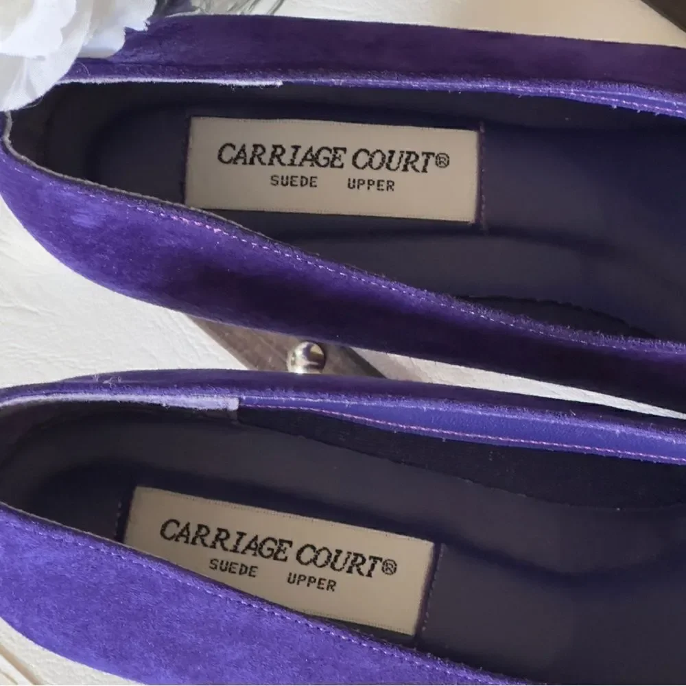 Carriage Court Vintage Blanche Purple Suede Upper Kitten Heel Shoes Size 6.5